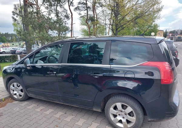 Peugeot 5008 cena 33000 przebieg: 101000, rok produkcji 2012 z Warszawa małe 92